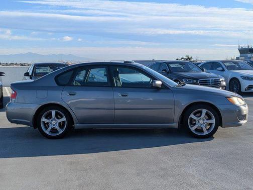 2009 Subaru Legacy Base