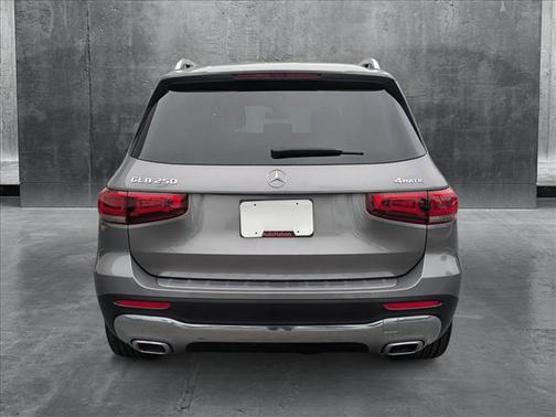 2021 Mercedes-Benz GLB 250 4MATIC