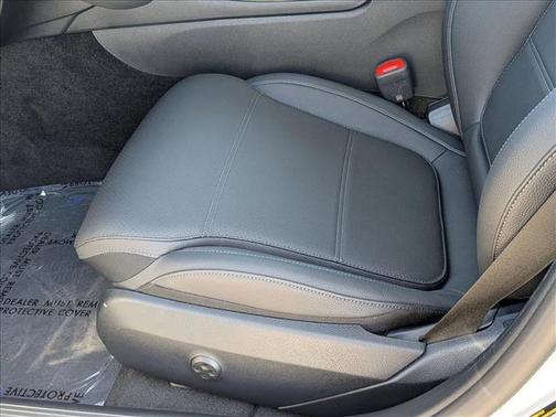 Cirrus Silver Metallic 2026 Mercedes-Benz C-Class C 300