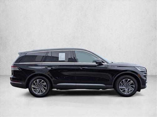 Infinite Black Metallic Clearcoat 2023 Lincoln Aviator Standard