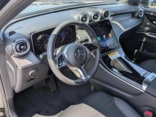 2025 Mercedes-Benz GLC 350e Base
