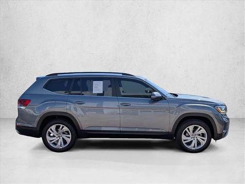 Silver/Gray 2021 Volkswagen Atlas 3.6L SE w/Technology