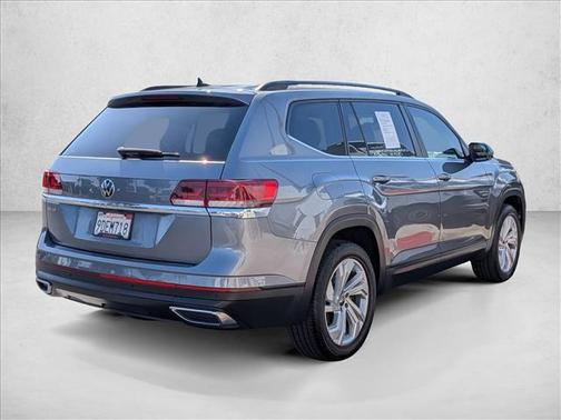 Silver/Gray 2021 Volkswagen Atlas 3.6L SE w/Technology