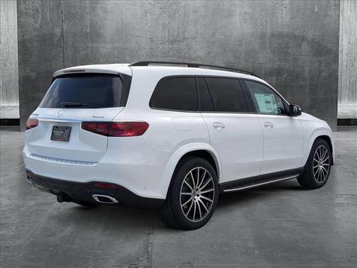 2025 Mercedes-Benz GLS 450 4MATIC