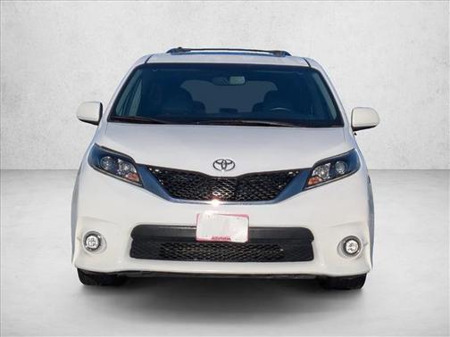 2016 Toyota Sienna SE