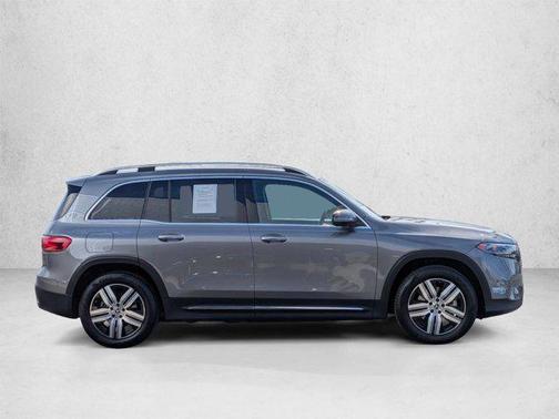 Mountain Grey Metallic 2025 Mercedes-Benz EQB 250 Base