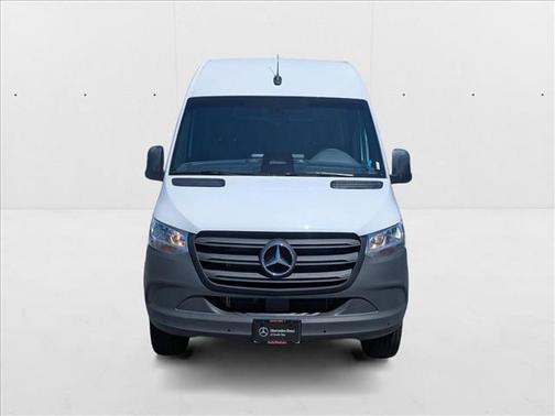 2025 Mercedes-Benz Sprinter 2500 Standard Roof