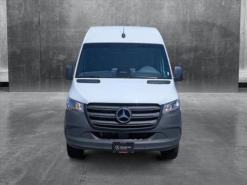 2025 Mercedes-Benz Sprinter 2500 Standard Roof