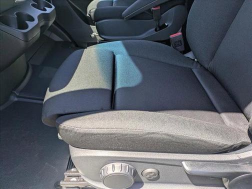 2025 Mercedes-Benz Sprinter 2500 Standard Roof