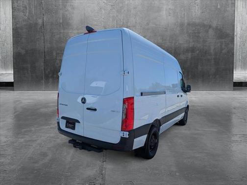 2025 Mercedes-Benz Sprinter 2500 Standard Roof