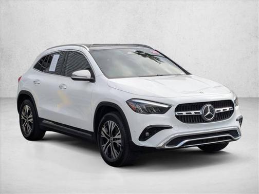 Polar White 2025 Mercedes-Benz GLA 250 4MATIC