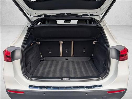Polar White 2025 Mercedes-Benz GLA 250 4MATIC