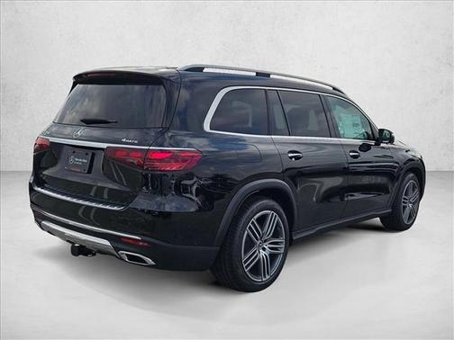 2026 Mercedes-Benz GLS 450 4MATIC