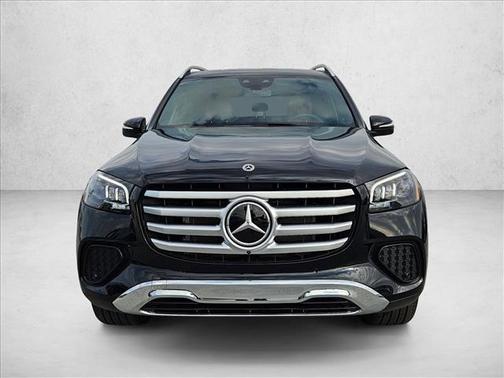 2026 Mercedes-Benz GLS 450 4MATIC