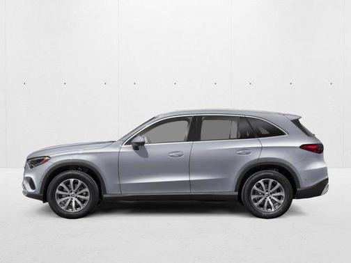 Cirrus Silver Metallic 2026 Mercedes-Benz GLC 300 4MATIC