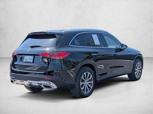 Black 2026 Mercedes-Benz GLC 300 4MATIC