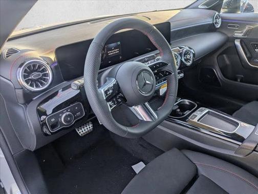 2026 Mercedes-Benz CLA 250 4MATIC