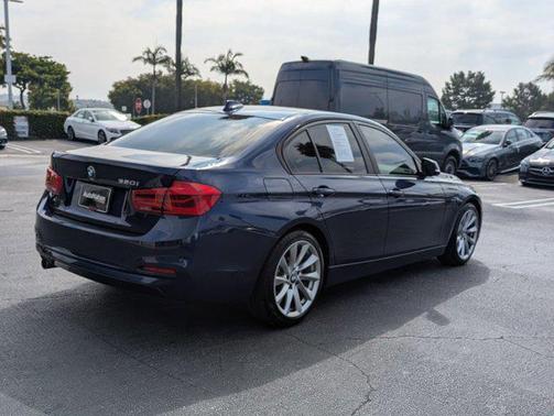 2017 BMW 320 i