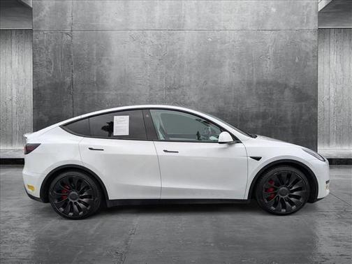 2022 Tesla Model Y Performance Dual Motor All-Wheel Drive