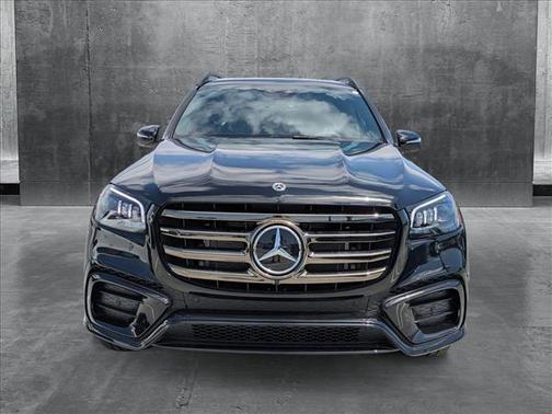 2025 Mercedes-Benz GLS 580 4MATIC