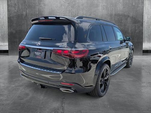 2025 Mercedes-Benz GLS 580 4MATIC
