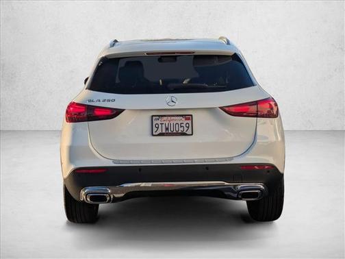 2025 Mercedes-Benz GLA 250 4MATIC