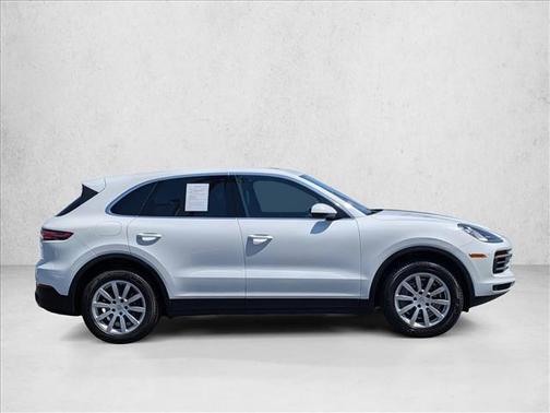 White 2023 Porsche Cayenne Cayenne