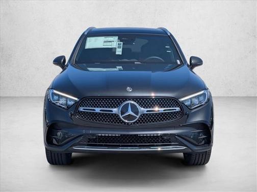 Graphite Grey Metallic 2026 Mercedes-Benz GLC 300 Base