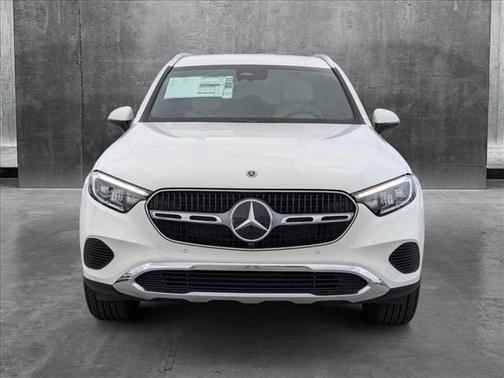 2025 Mercedes-Benz GLC 300 Base