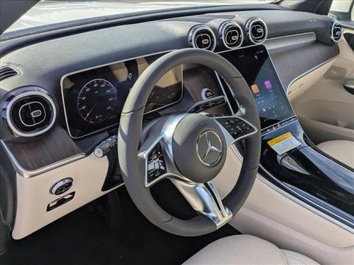 2026 Mercedes-Benz GLC 300 Base