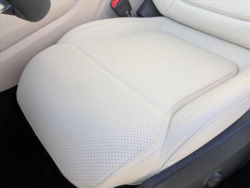 2026 Mercedes-Benz GLC 300 Base