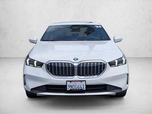 2024 BMW 530 530i