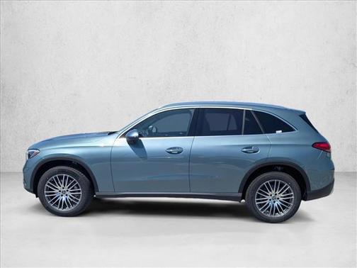 Verde Silver Metallic 2026 Mercedes-Benz GLC 300 Base