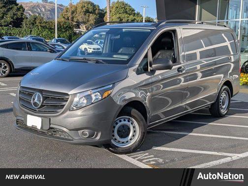 2021 Mercedes-Benz Metris Base
