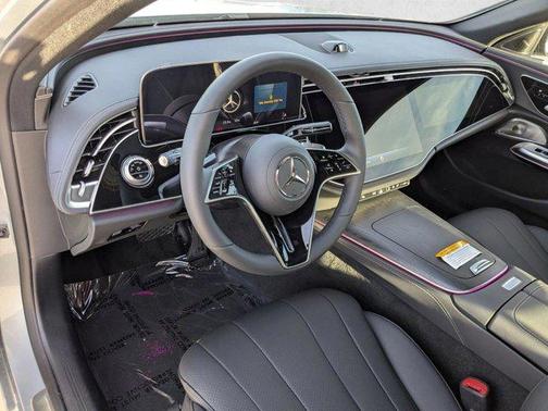 Cirrus Silver Metallic 2026 Mercedes-Benz E-Class 4MATIC