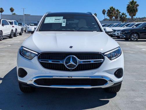2026 Mercedes-Benz GLC 300 Base