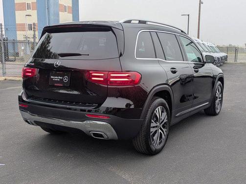 Night Black 2026 Mercedes-Benz GLB 250 Base