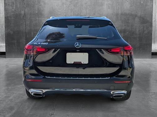 2025 Mercedes-Benz GLA 250 4MATIC