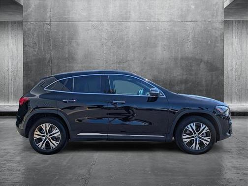 2025 Mercedes-Benz GLA 250 4MATIC