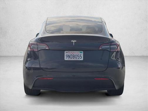 Stealth Grey 2024 Tesla Model Y Long Range Single Motor Rear-Wheel Drive