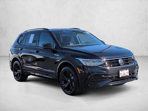 2023 Volkswagen Tiguan 2.0T SE R-Line Black