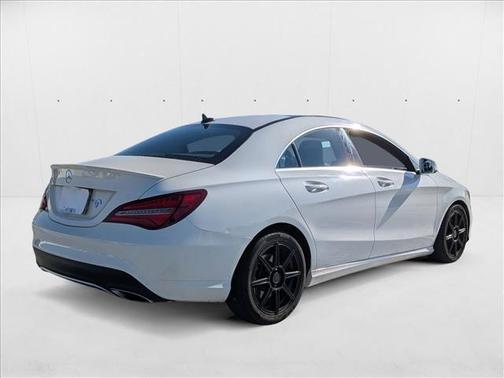 2017 Mercedes-Benz CLA 250 Base