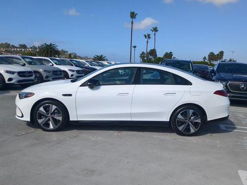 Polar White 2027 Mercedes-Benz CLA 220 Hybrid CLA 220 Hybrid