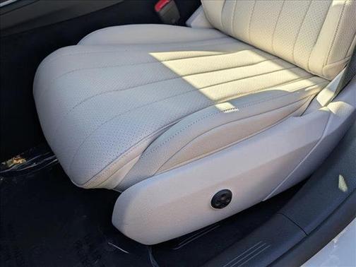 Polar White 2026 Mercedes-Benz E-Class 4MATIC
