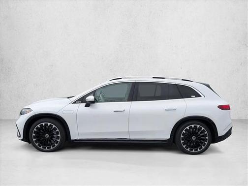MANUFAKTUR Moonlight White Metallic 2026 Mercedes-Benz EQS 550 EQS 550