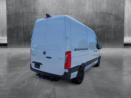 2025 Mercedes-Benz Sprinter 2500 Standard Roof