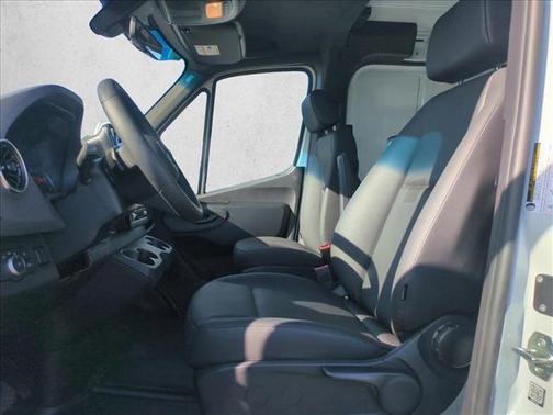 2026 Mercedes-Benz Sprinter 2500 Standard Roof