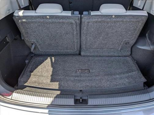 Platinum Gray Metallic 2021 Volkswagen Tiguan 2.0T S