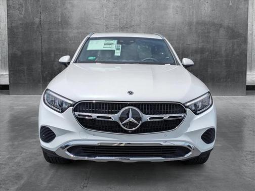 2025 Mercedes-Benz GLC 350e Base