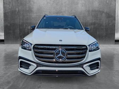 2025 Mercedes-Benz GLS 450 4MATIC
